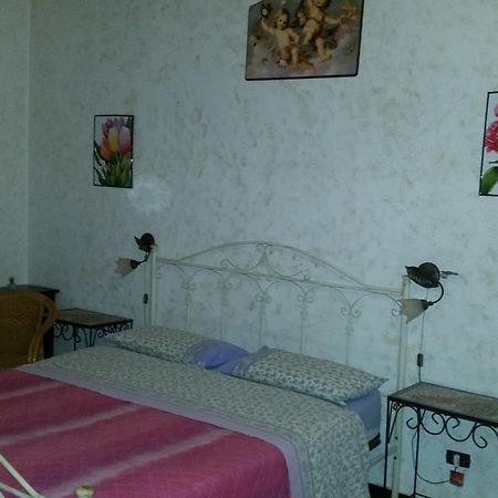 Il Balcone Sullo Stretto Bed & Breakfast Reggio di Calabria Phòng bức ảnh