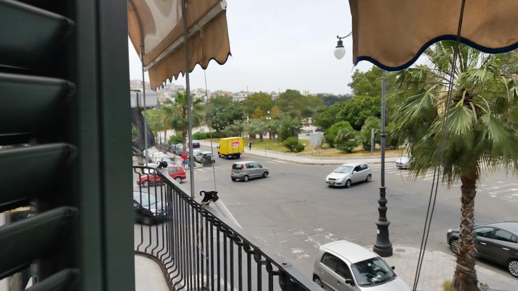 Il Balcone Sullo Stretto Bed & Breakfast Reggio di Calabria Ngoại thất bức ảnh